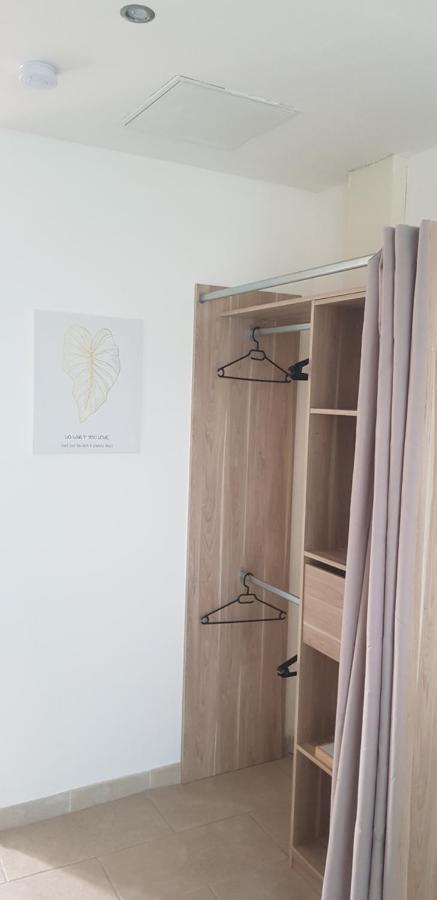Dependance 29M2 Climatisee Apartment Saint-Gilles  Exterior photo